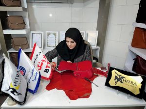 مژگان بروشک - صنایع چرم چیترا